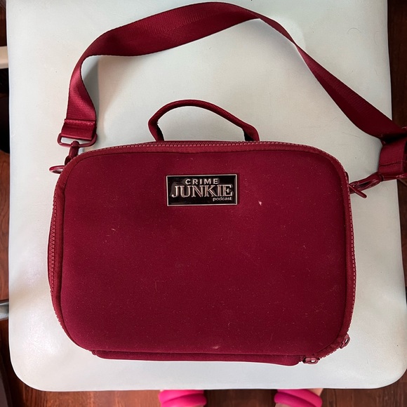 Crime Junkie lunch box - Picture 1 of 2